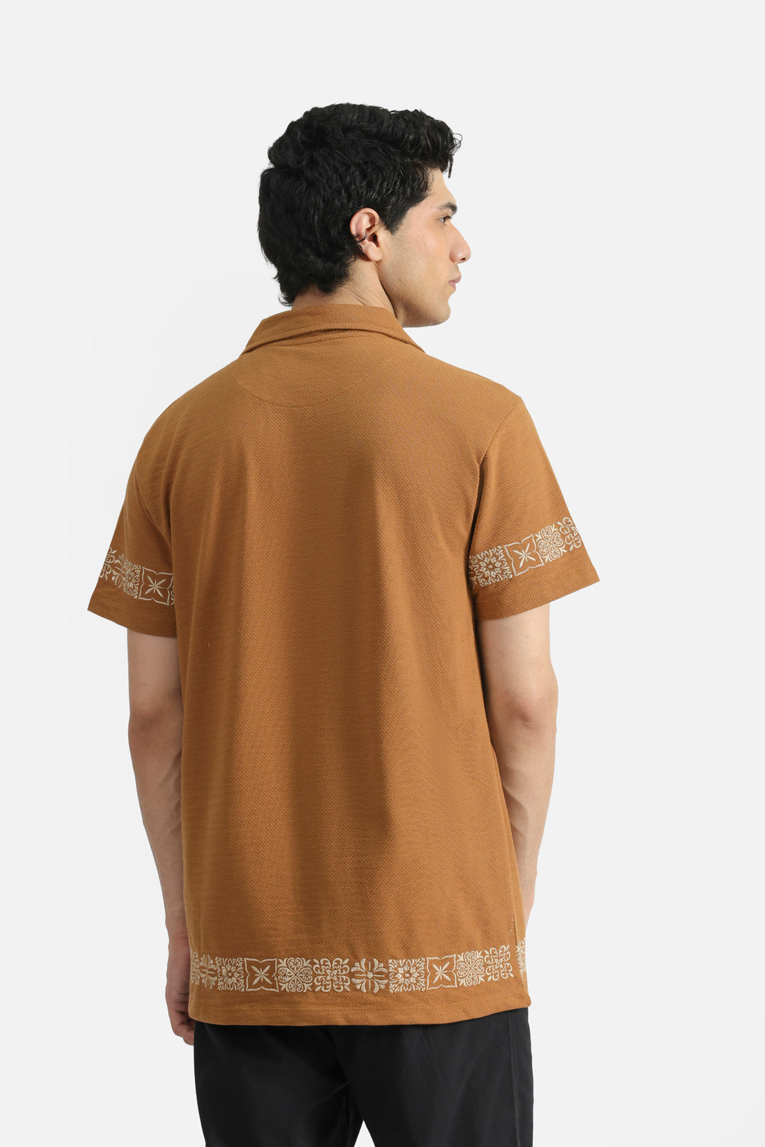 MEN C SHIRT