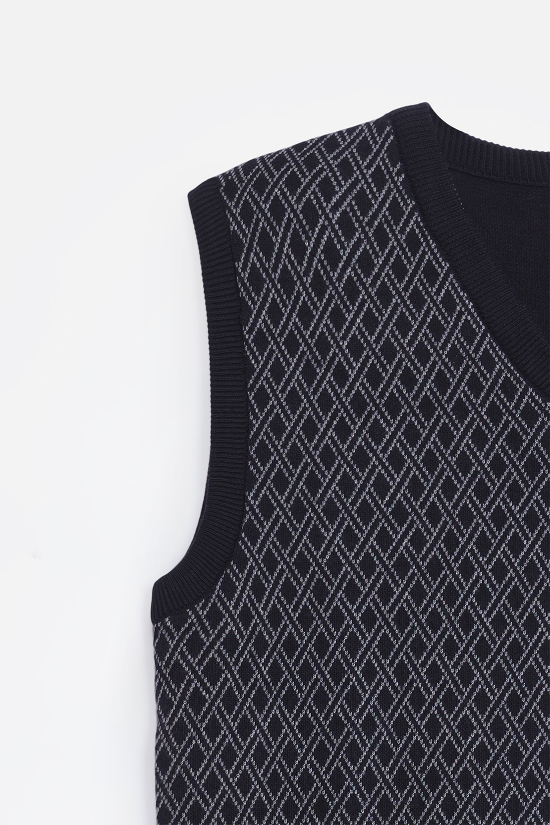 RIVERSLAND SWEATER