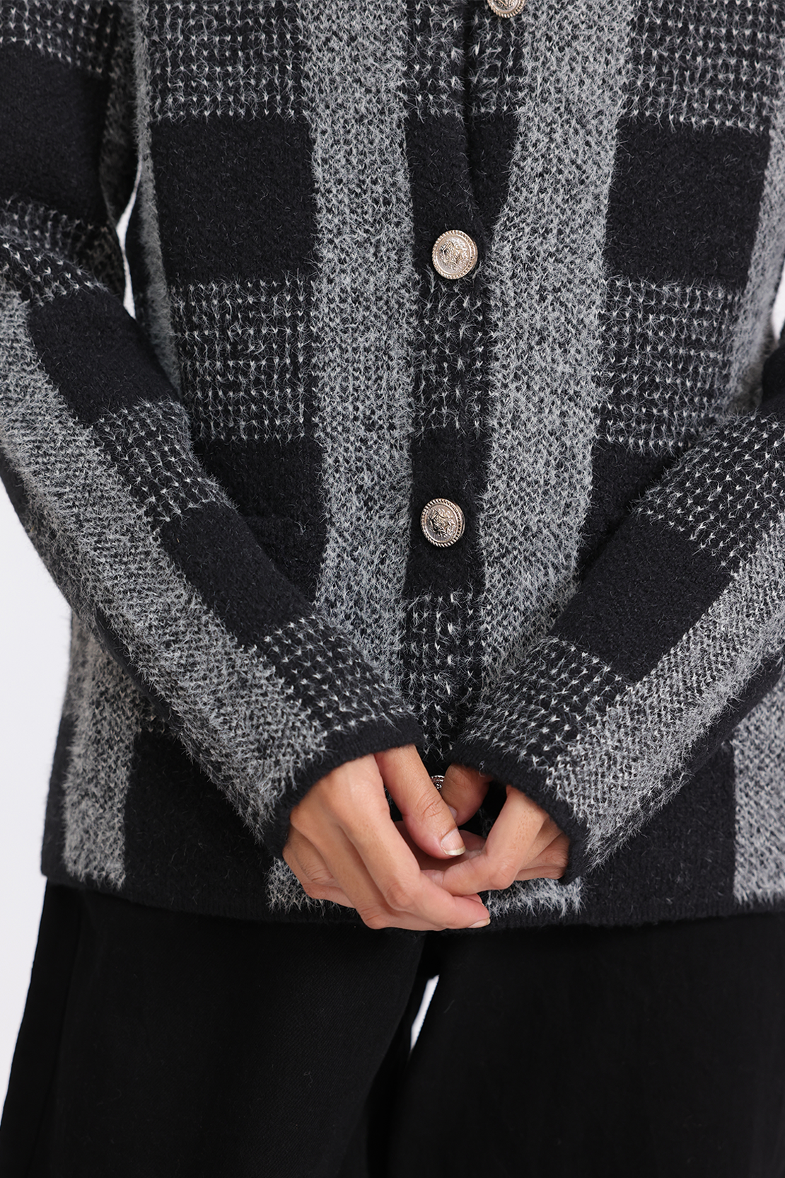 LADIES SWEATER