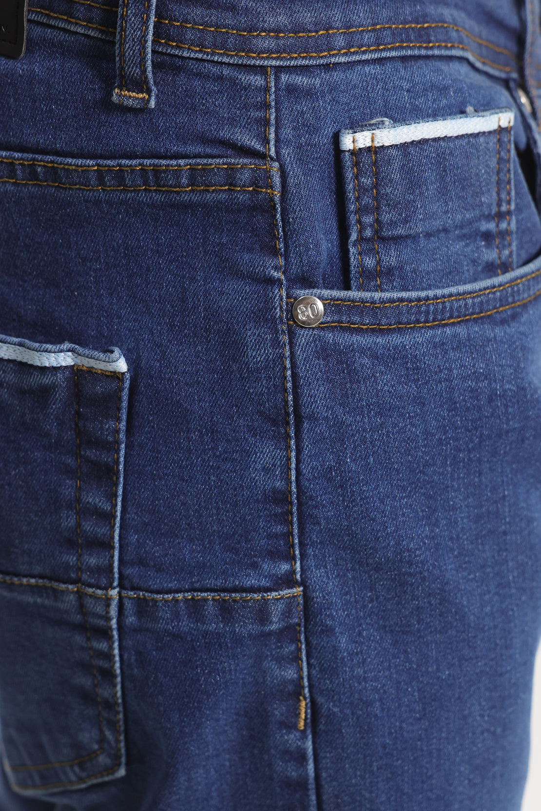 SLIM FIT JEANS