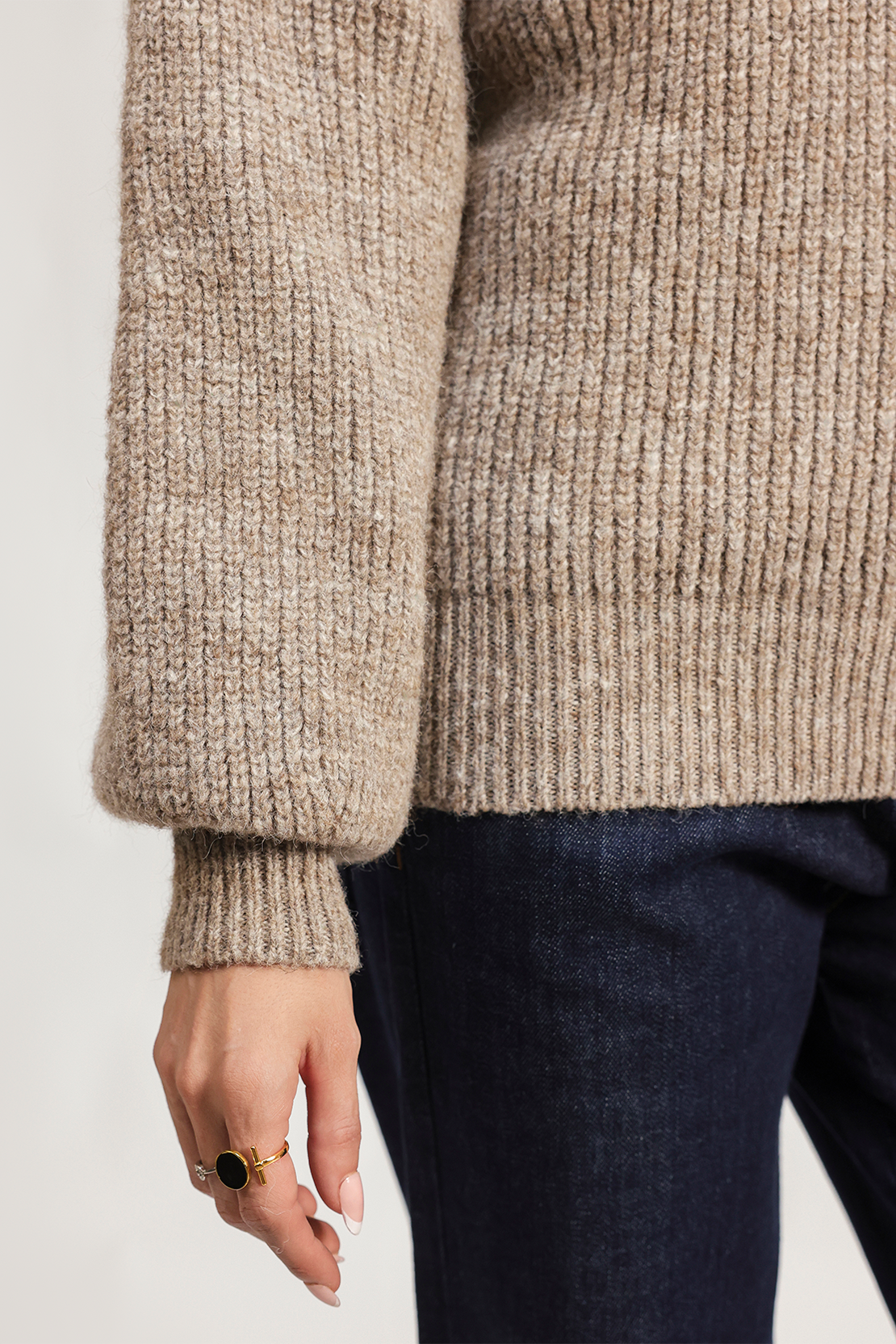 LADIES SWEATER