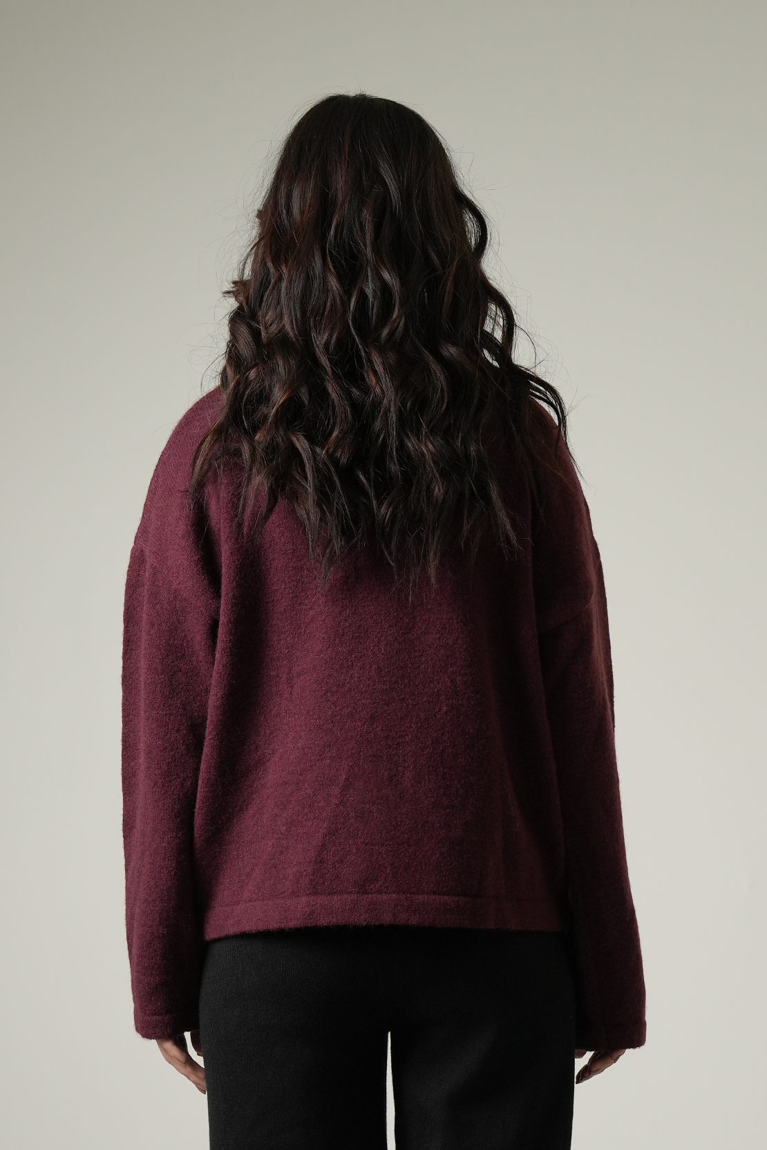 LADIES SWEATER