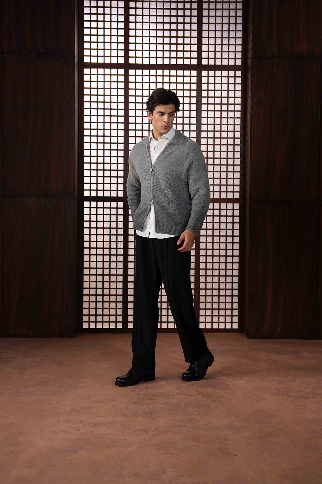 MEN SWEATER