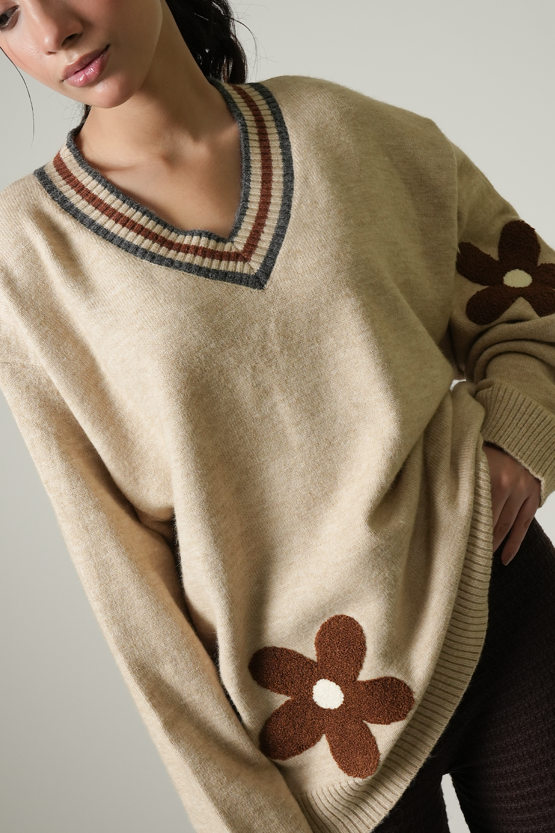 LADIES SWEATER