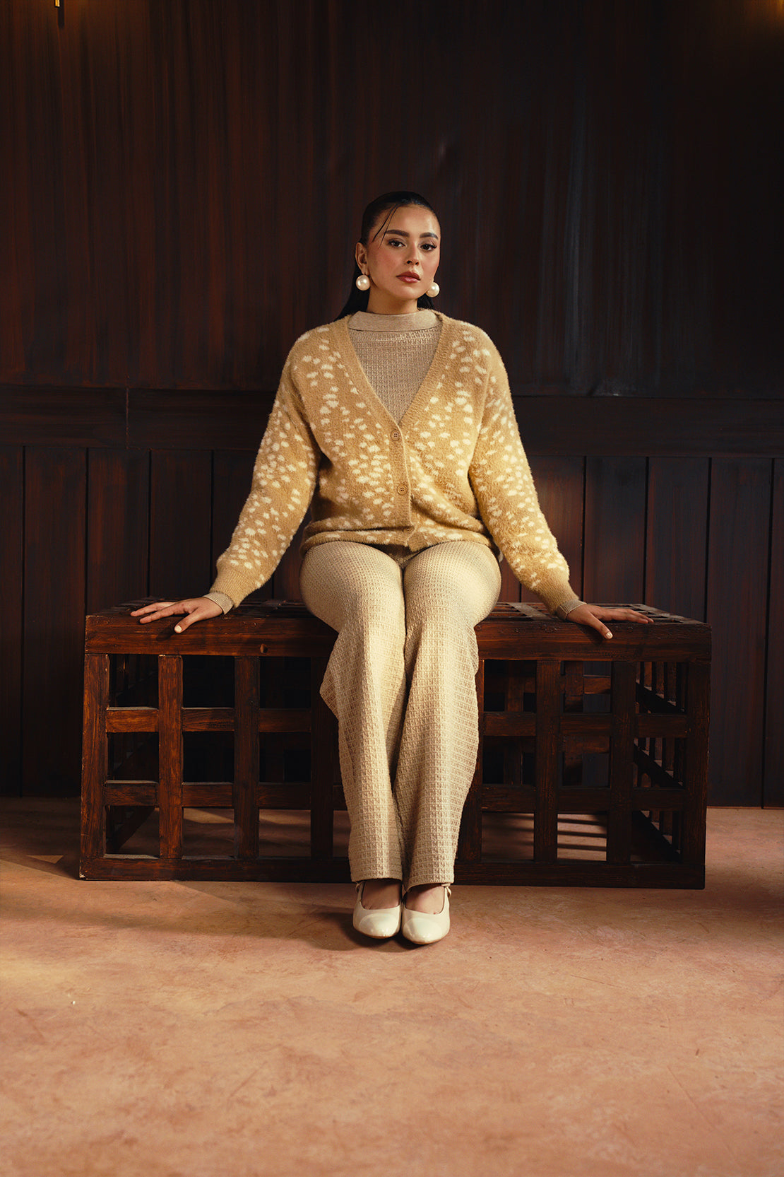 LADIES SWEATER