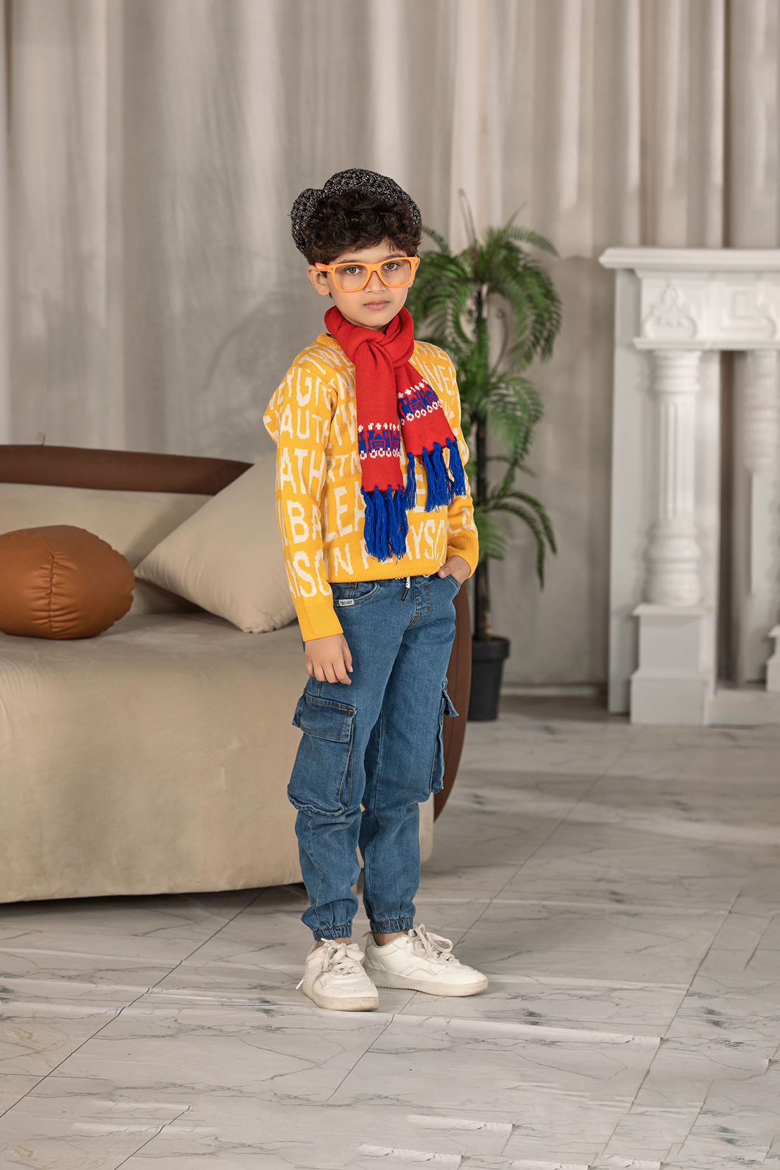 BOY SWEATER