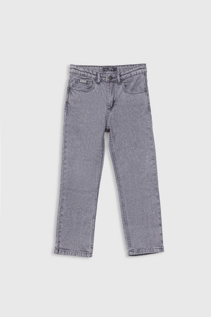 Straight-Fit Jeans