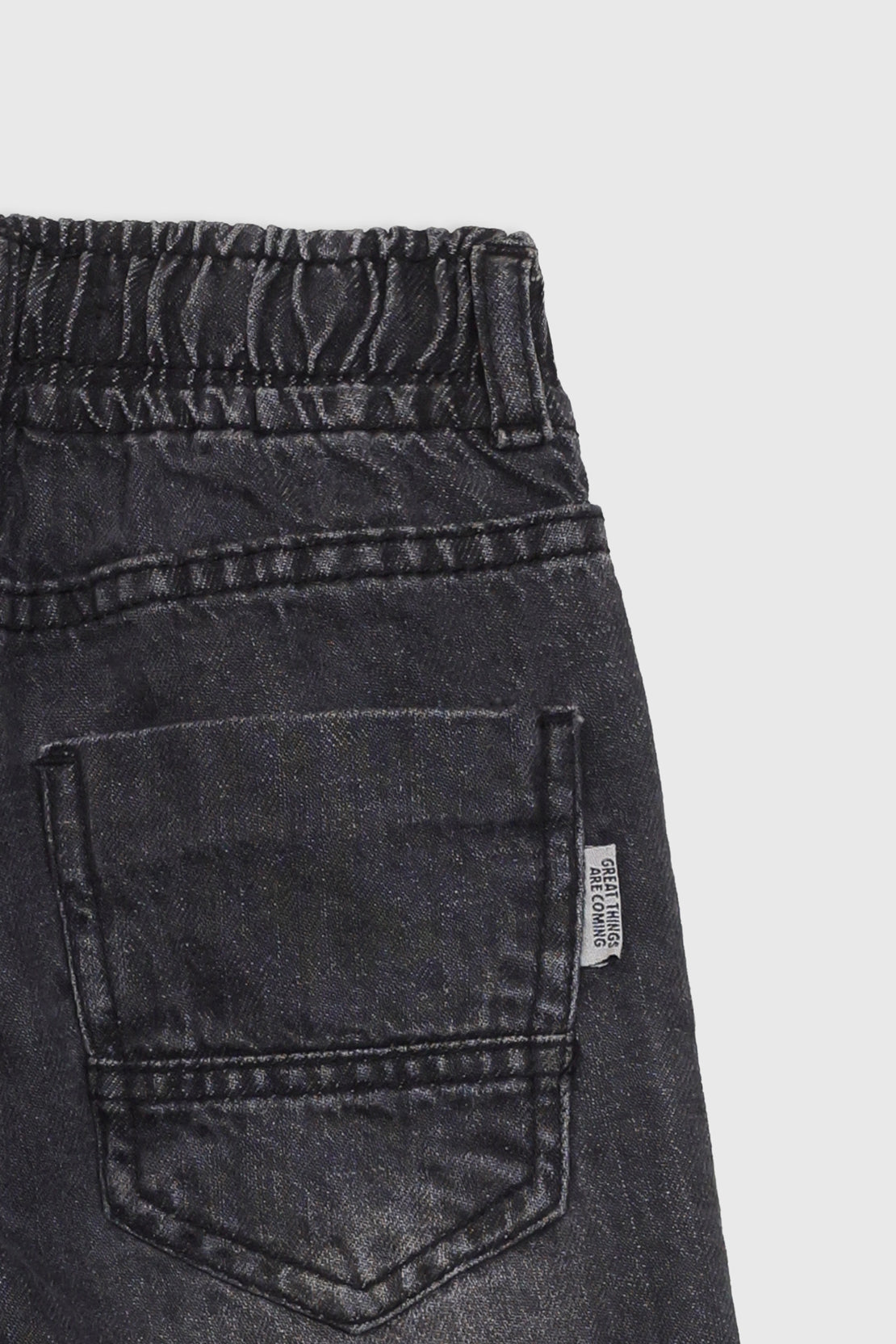 BOY SHORT