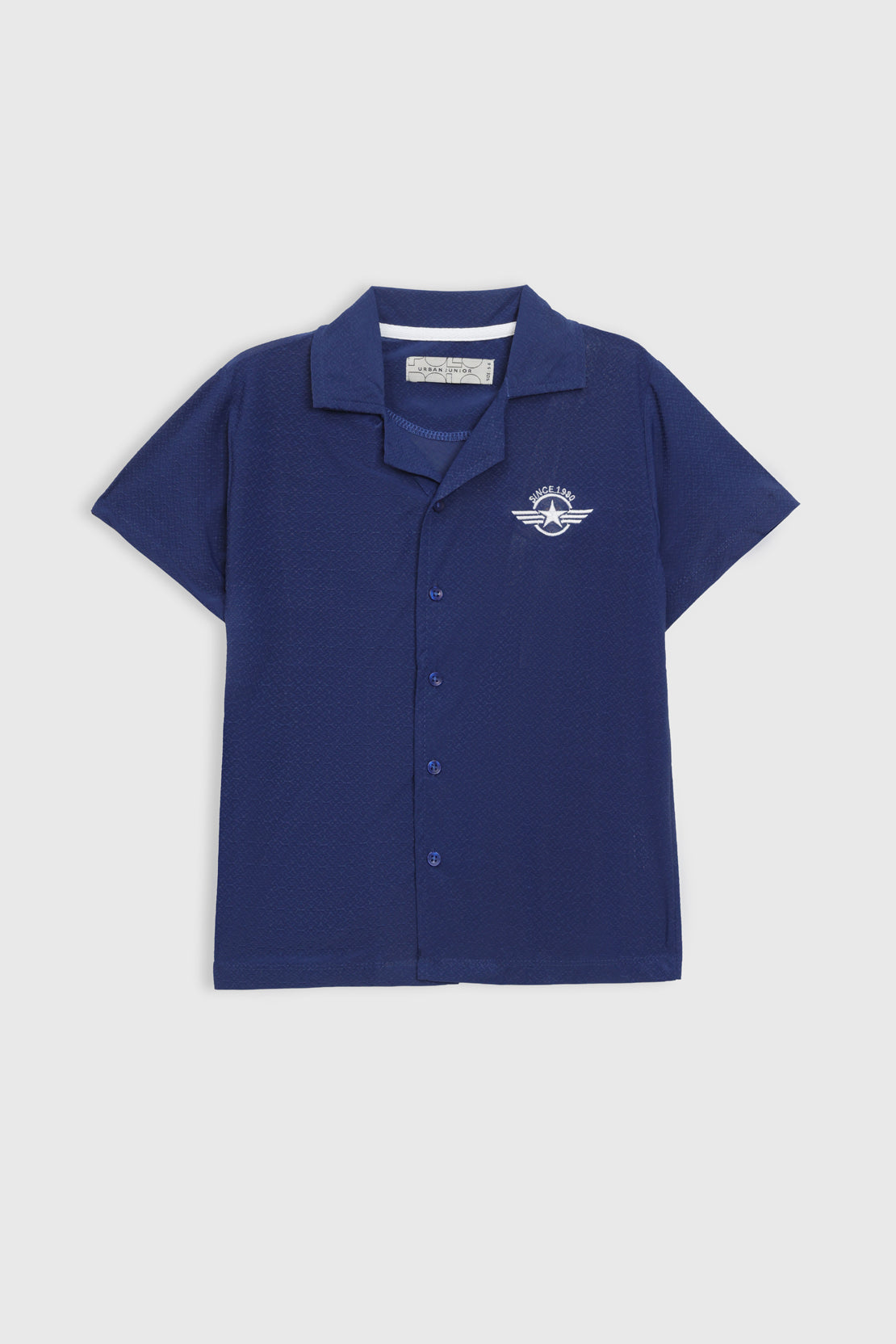 Resort collar shirt