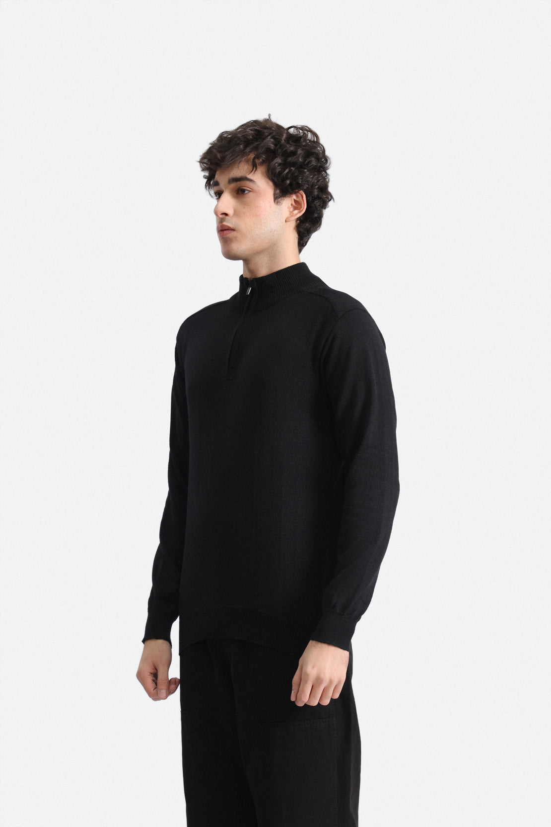 MEN SWEATER