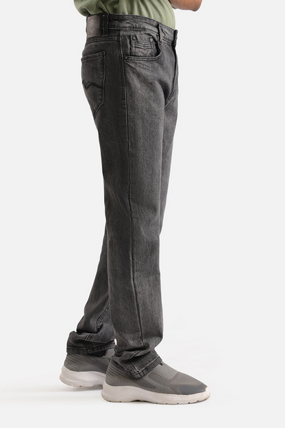 SLIM FIT JEANS