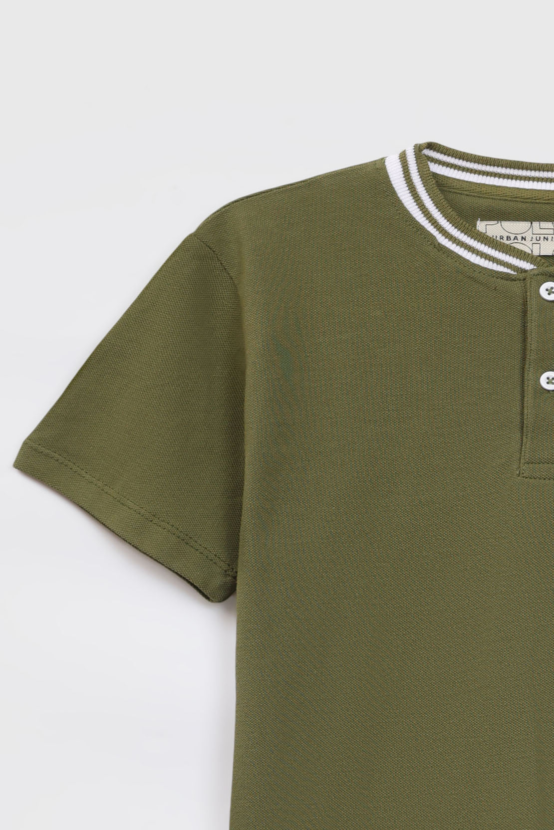HENLEY T-SHIRT
