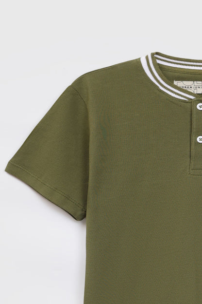 HENLEY T-SHIRT