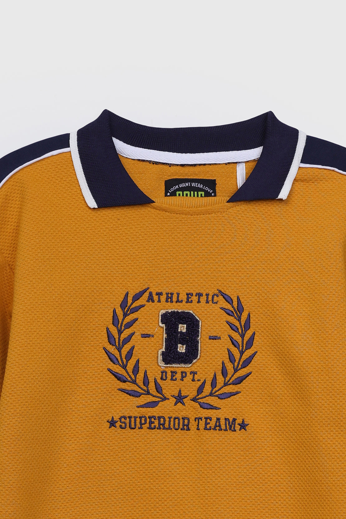 BOY SWEAT SHIRT