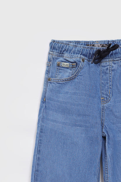 Straight-Fit Jeans
