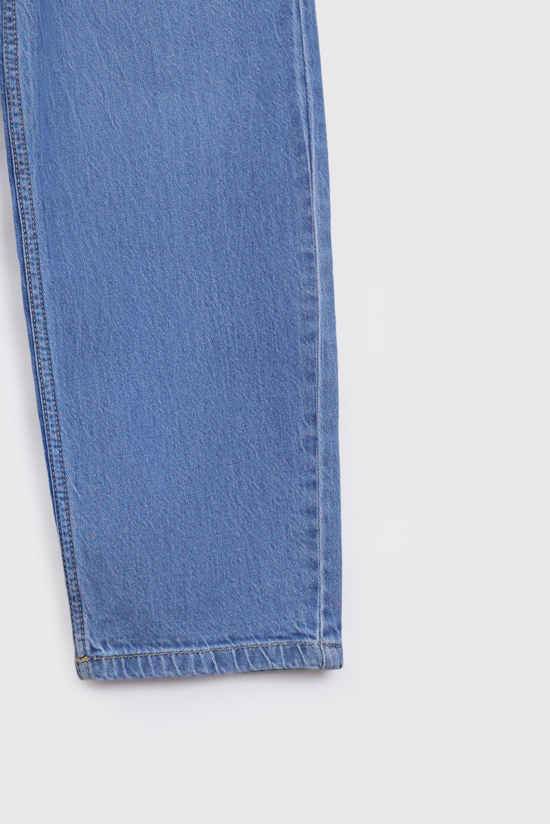 Straight-Fit Jeans