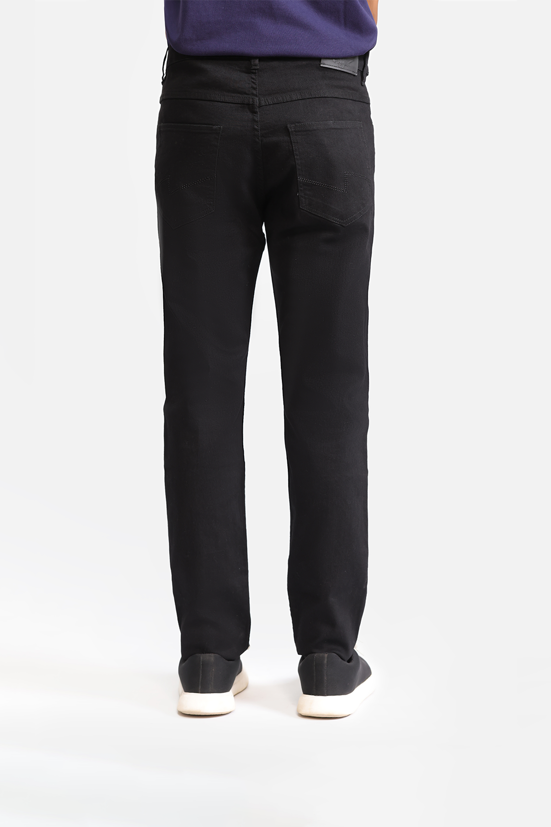 SLIM FIT JEANS