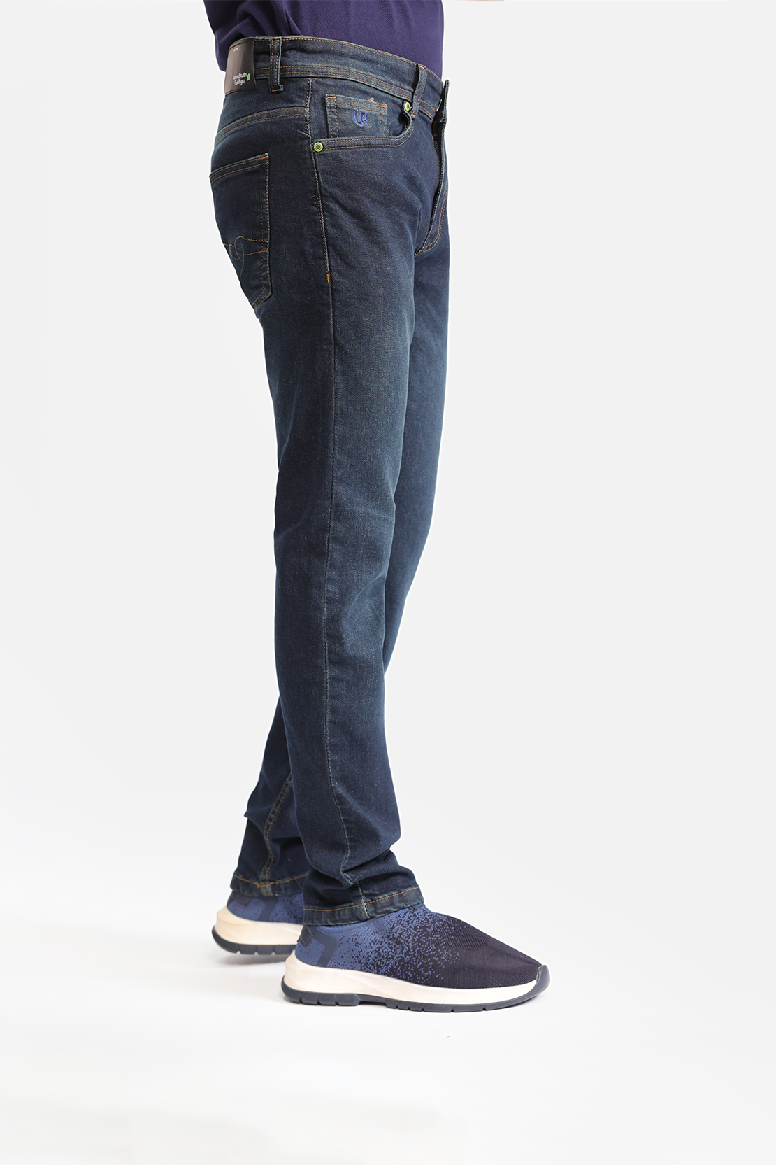 SLIM FIIT JEANS
