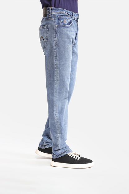 SLIM FIT JEANS