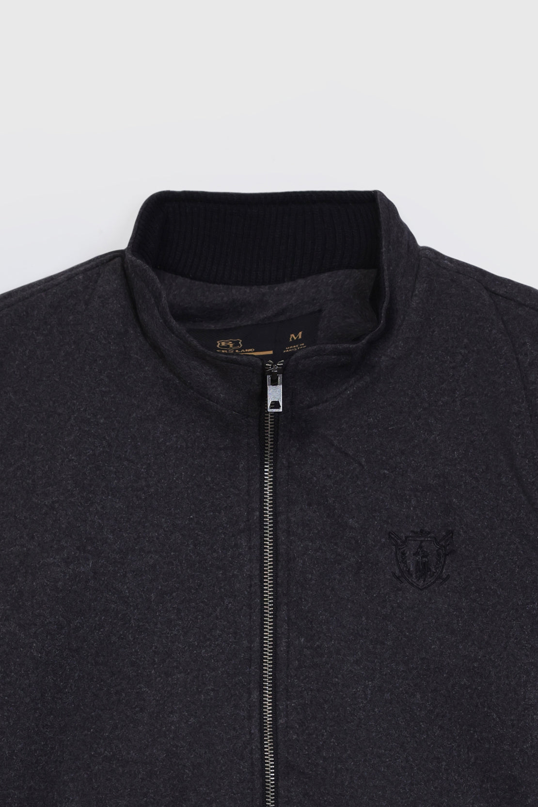 MEN SLEEVELESS JACKET