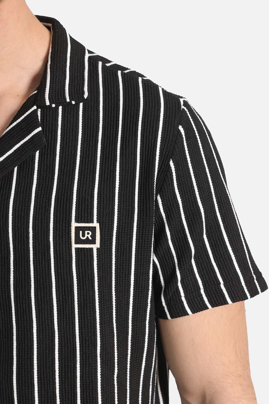 MEN KNITTED SHIRT