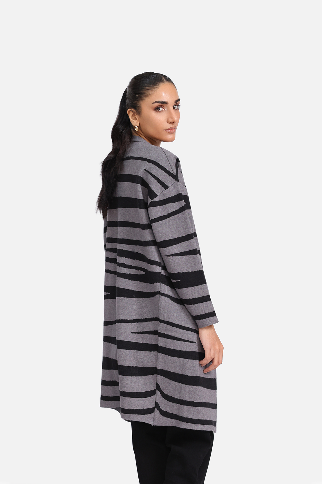 KNITTED CARDIGAN