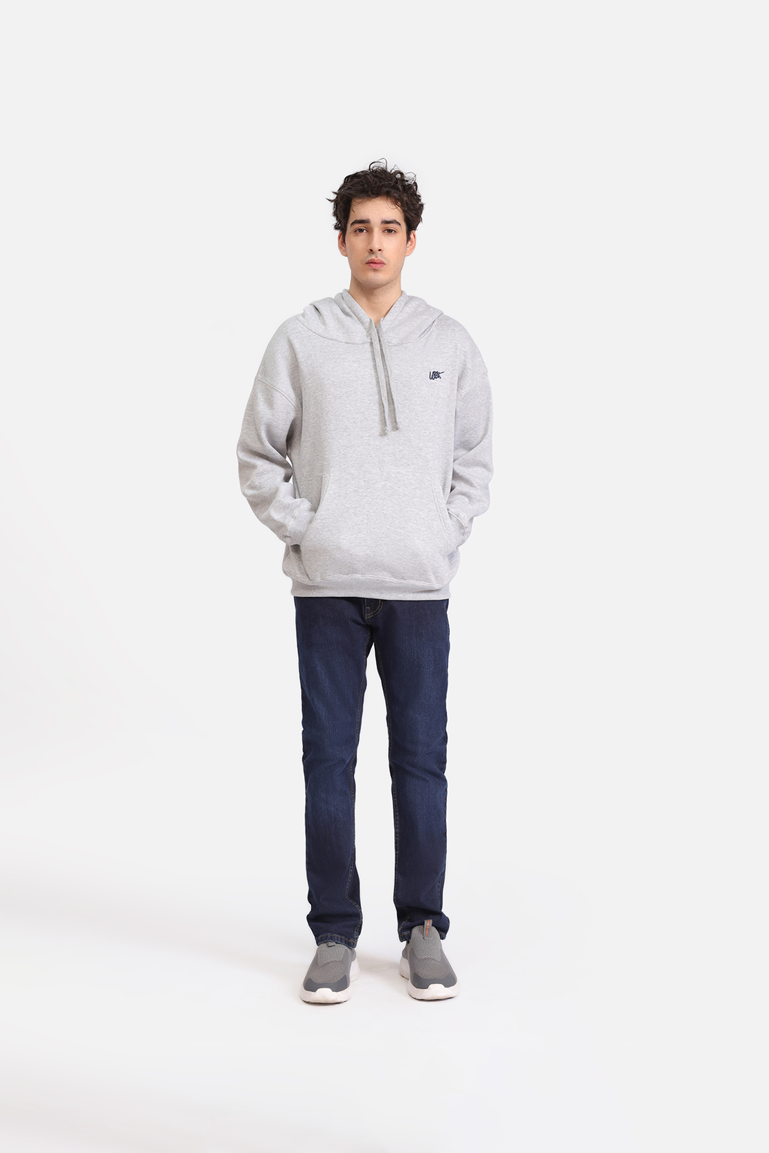 OVERSIZED FLEECE HOODIE