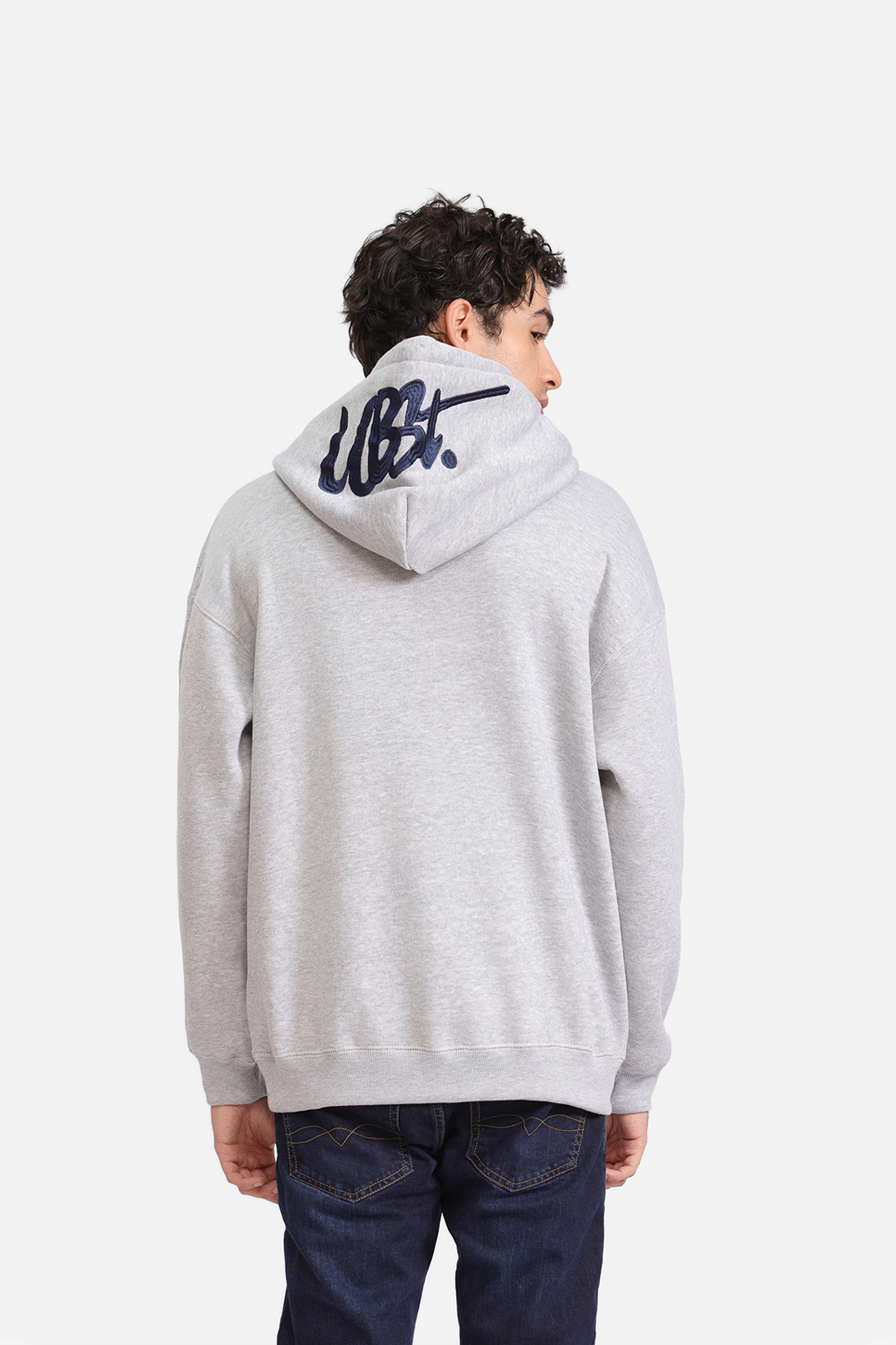 OVERSIZED FLEECE HOODIE