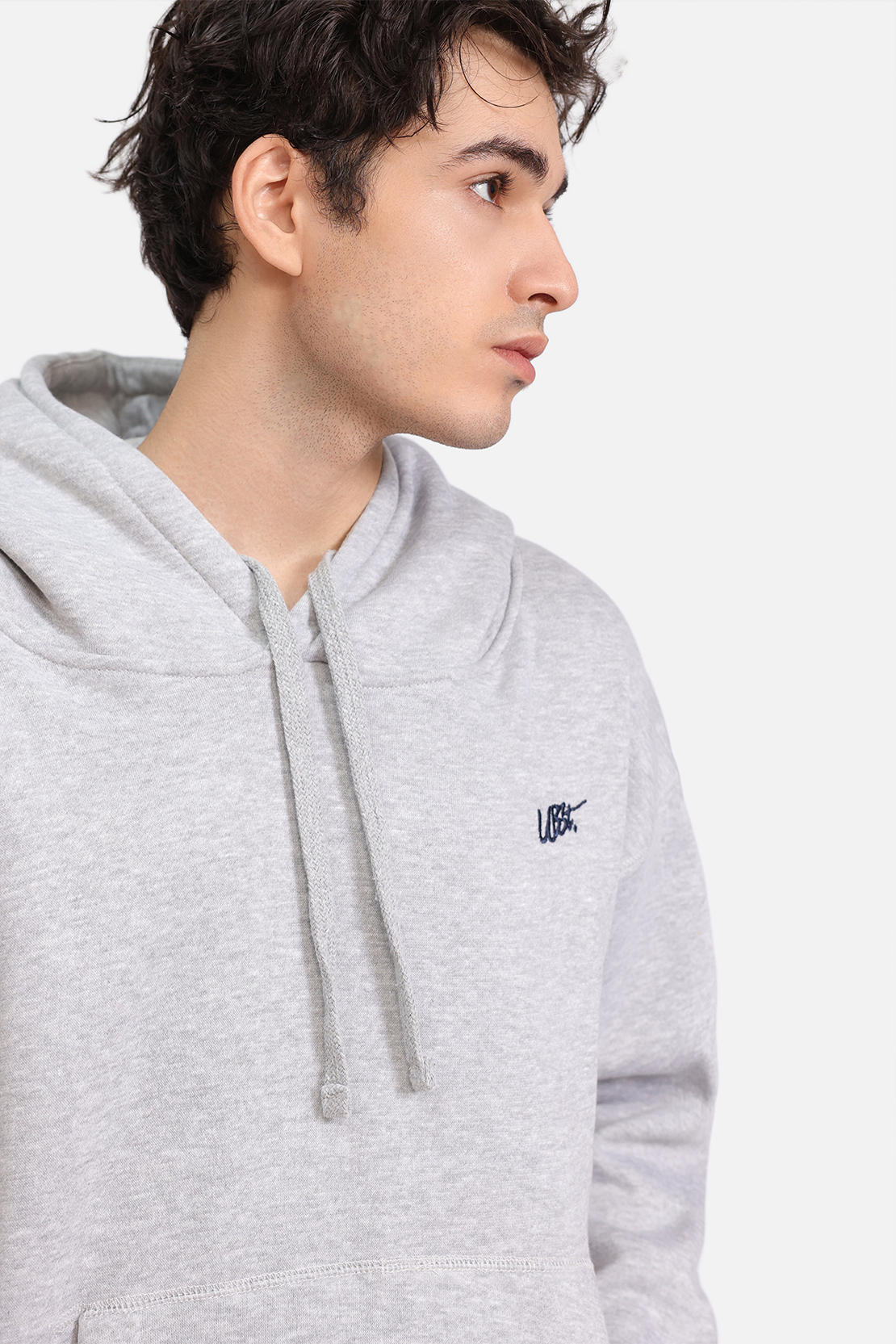 OVERSIZED FLEECE HOODIE
