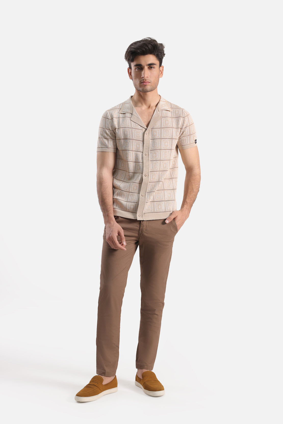 RELAXED FIT BUTTON DOWN CASUAL SHIRT