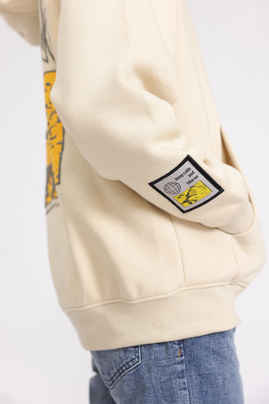 OVERSIZED FLEECE HOODIE