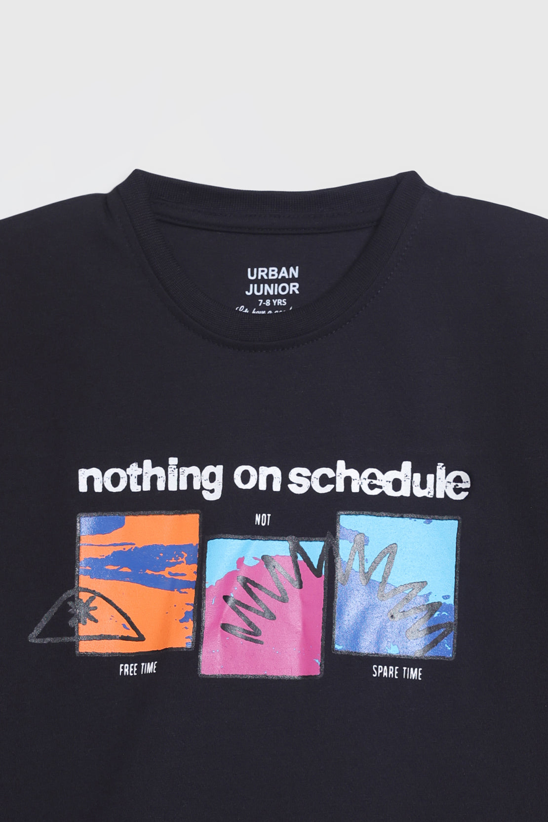 GRAPHIC T-SHIRT