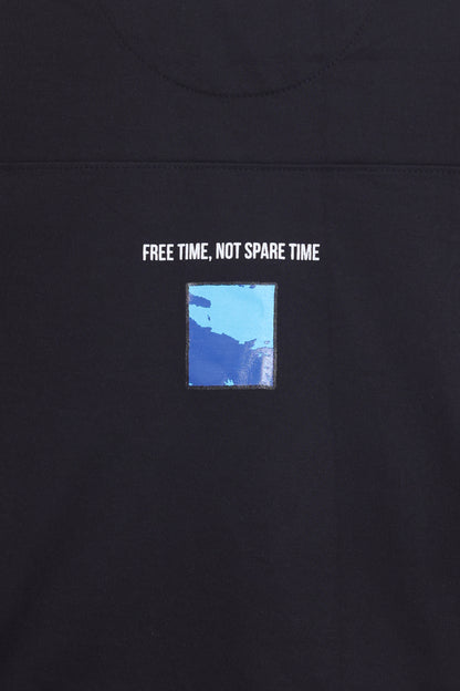 GRAPHIC T-SHIRT