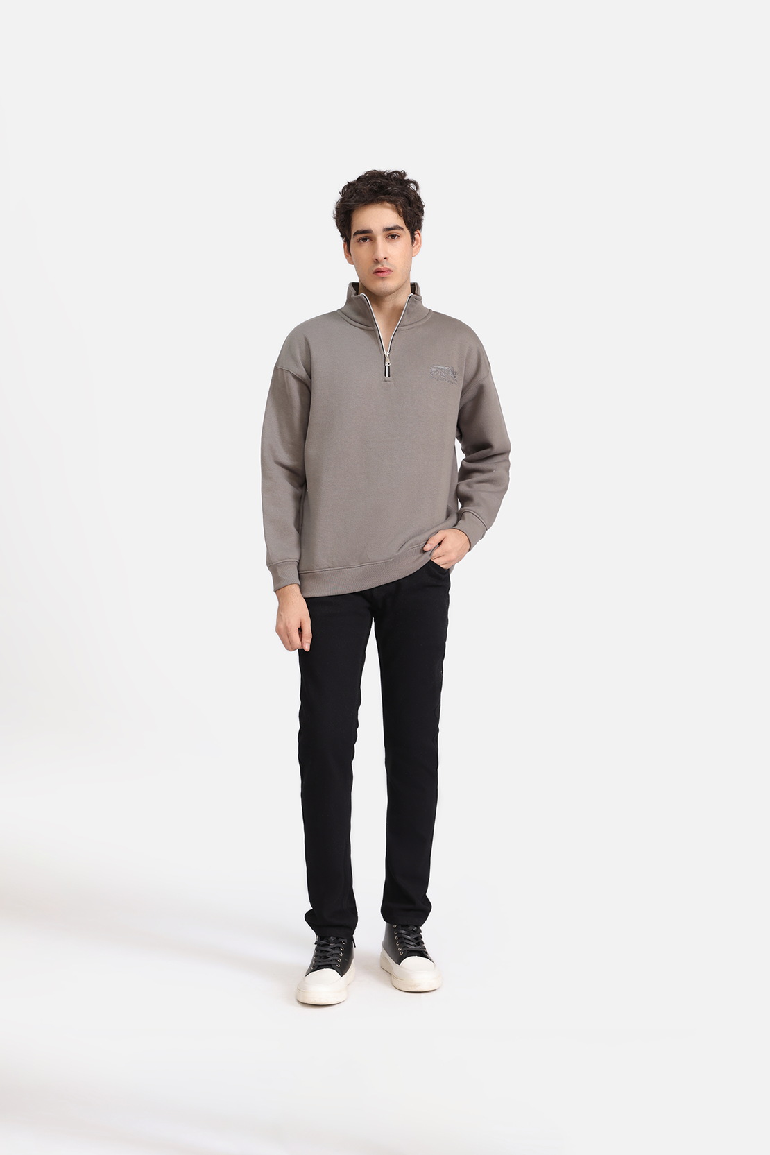RELAXED MOCKNECK PULL-OVER
