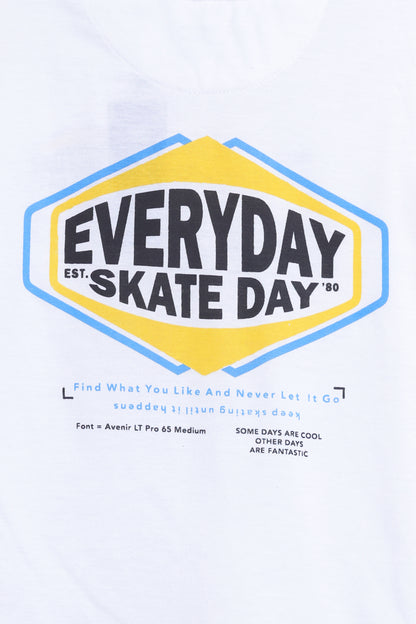 GRAPHIC T-SHIRT
