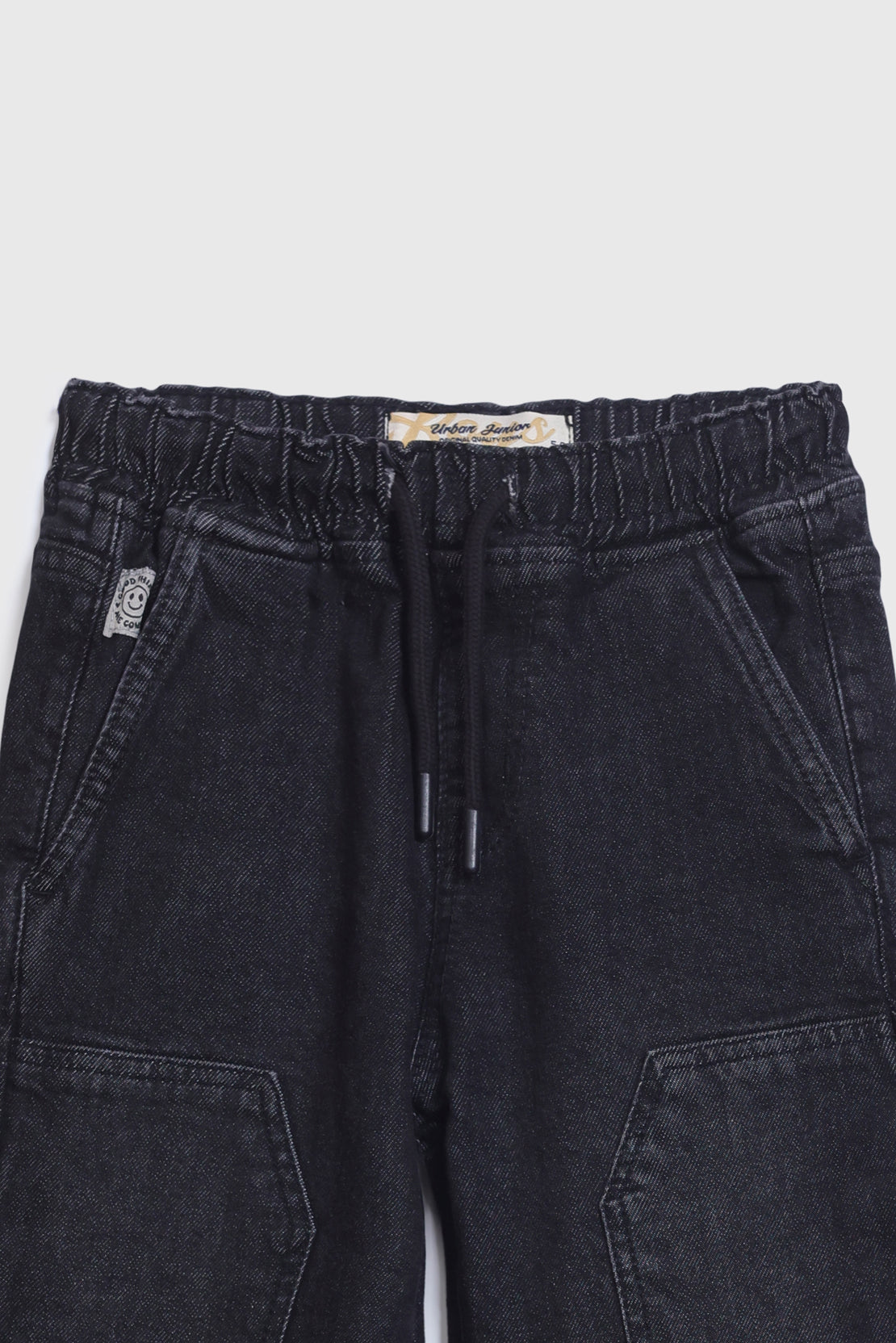 RELAXED-FIT JEANS