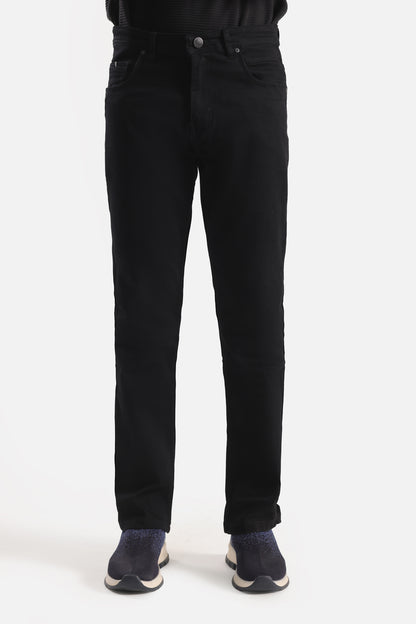 SLIM FIT JEANS