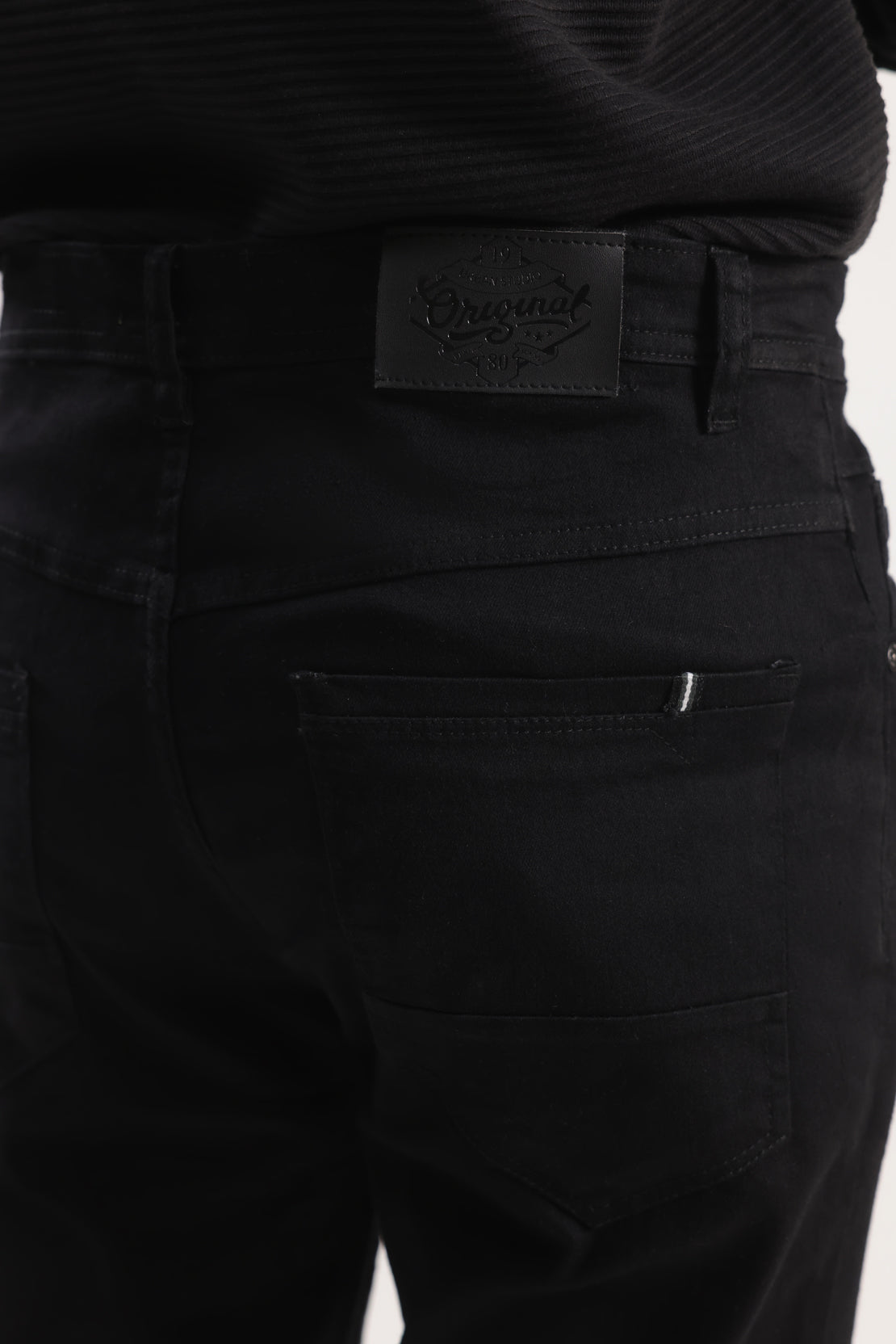 SLIM FIT JEANS