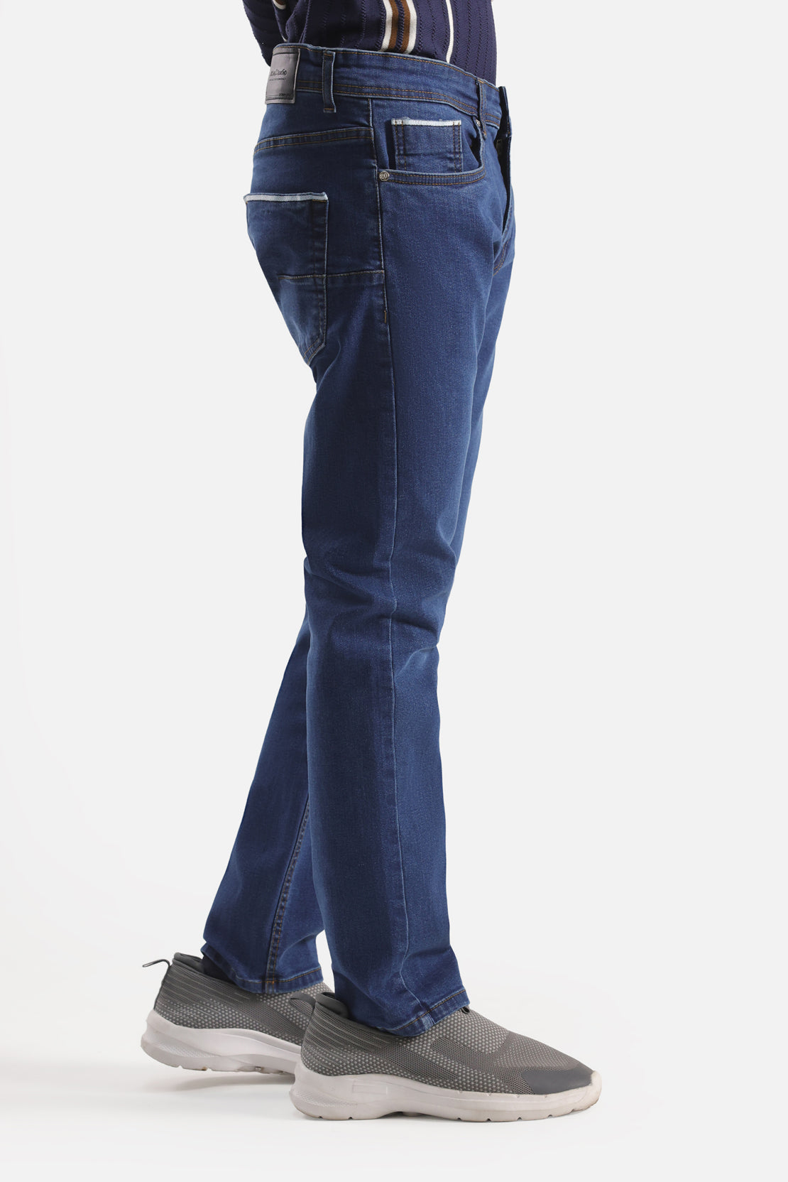 SLIM FIT JEANS