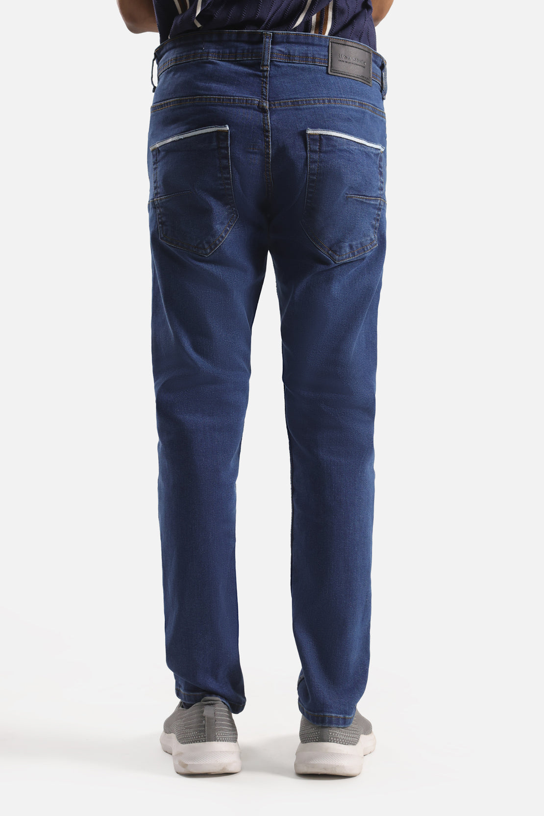 SLIM FIT JEANS