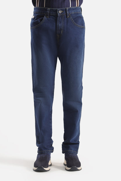 SLIM FIT JEANS