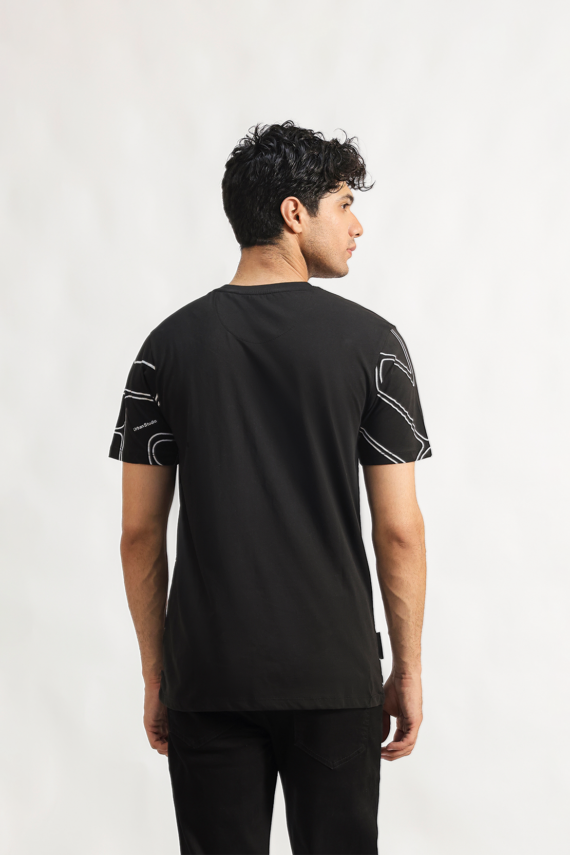 MEN T SHIRT