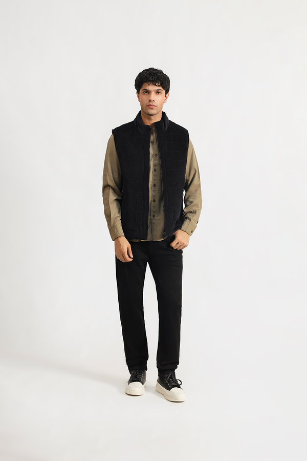 Suede sleeveless jacket