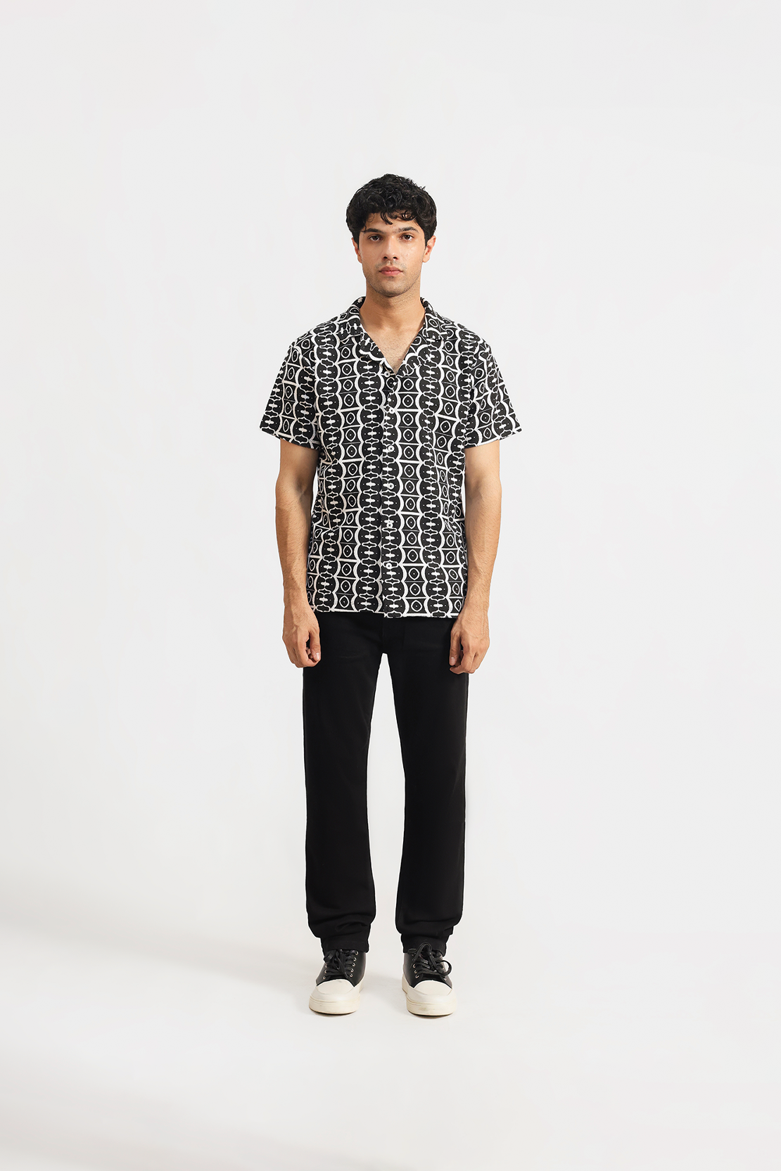 Resort collar shirt