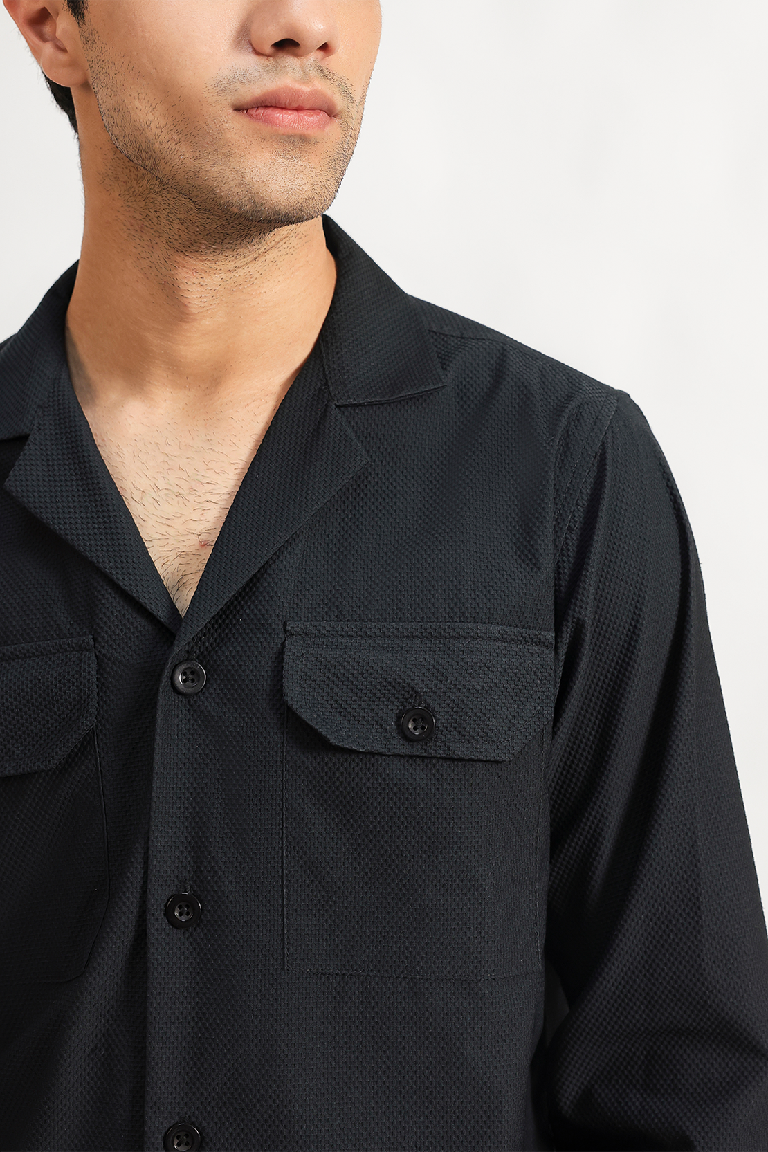 Chest pockets shirt