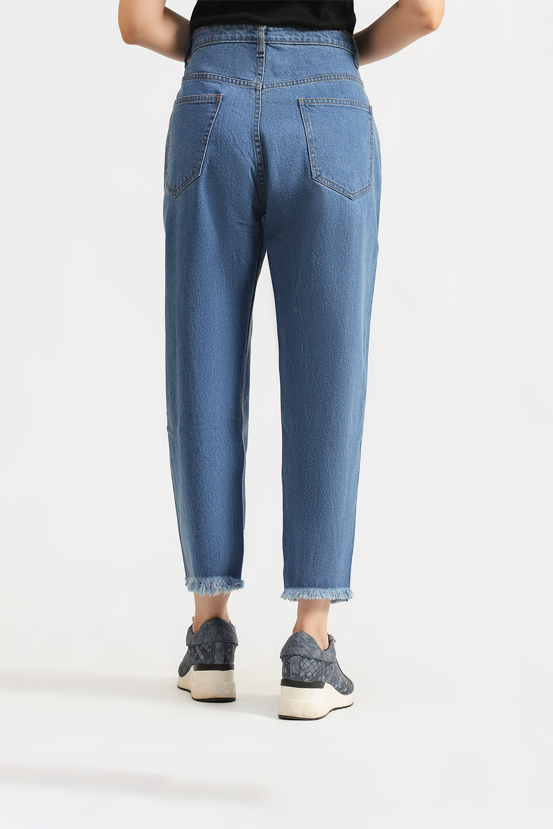LADIES JEANS