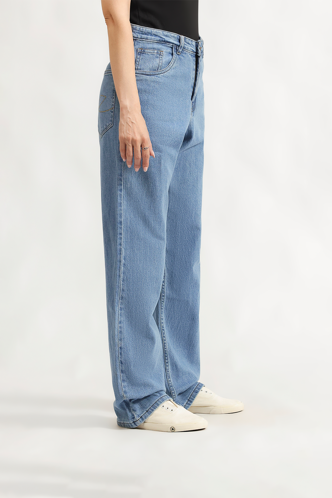 LADIES JEANS