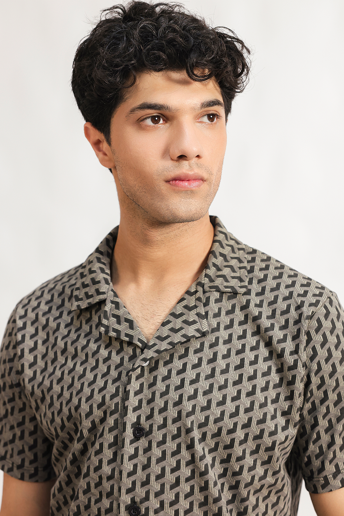 MEN CASUAL SHIRT