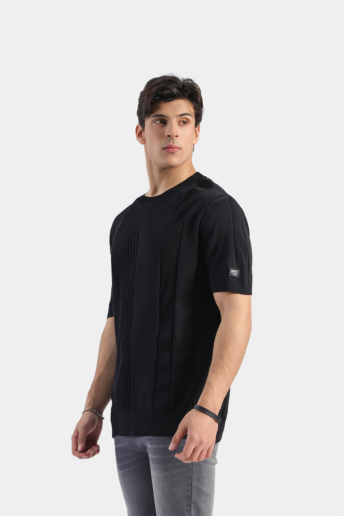 MEN KNIT T SHIRT