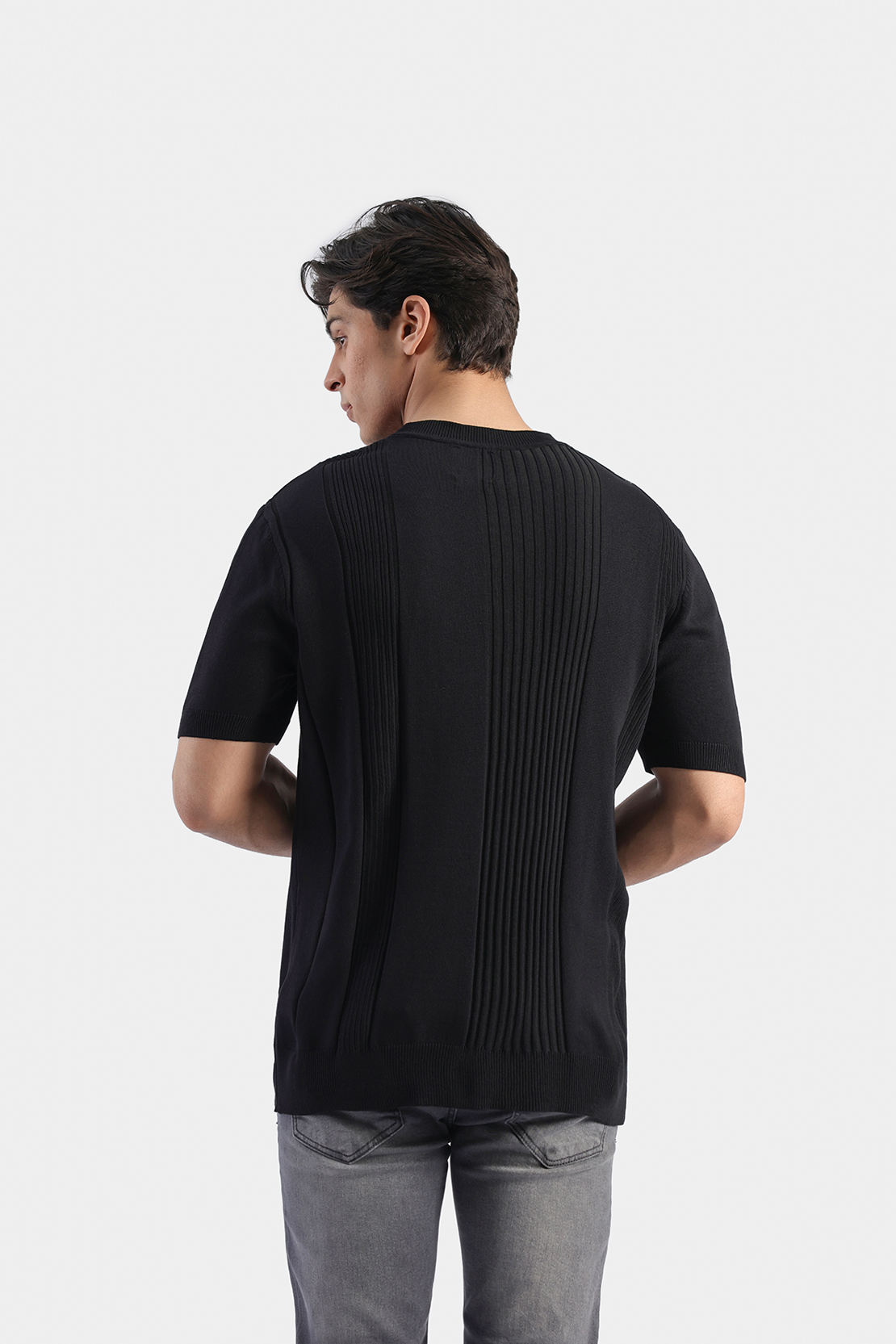 MEN KNIT T SHIRT